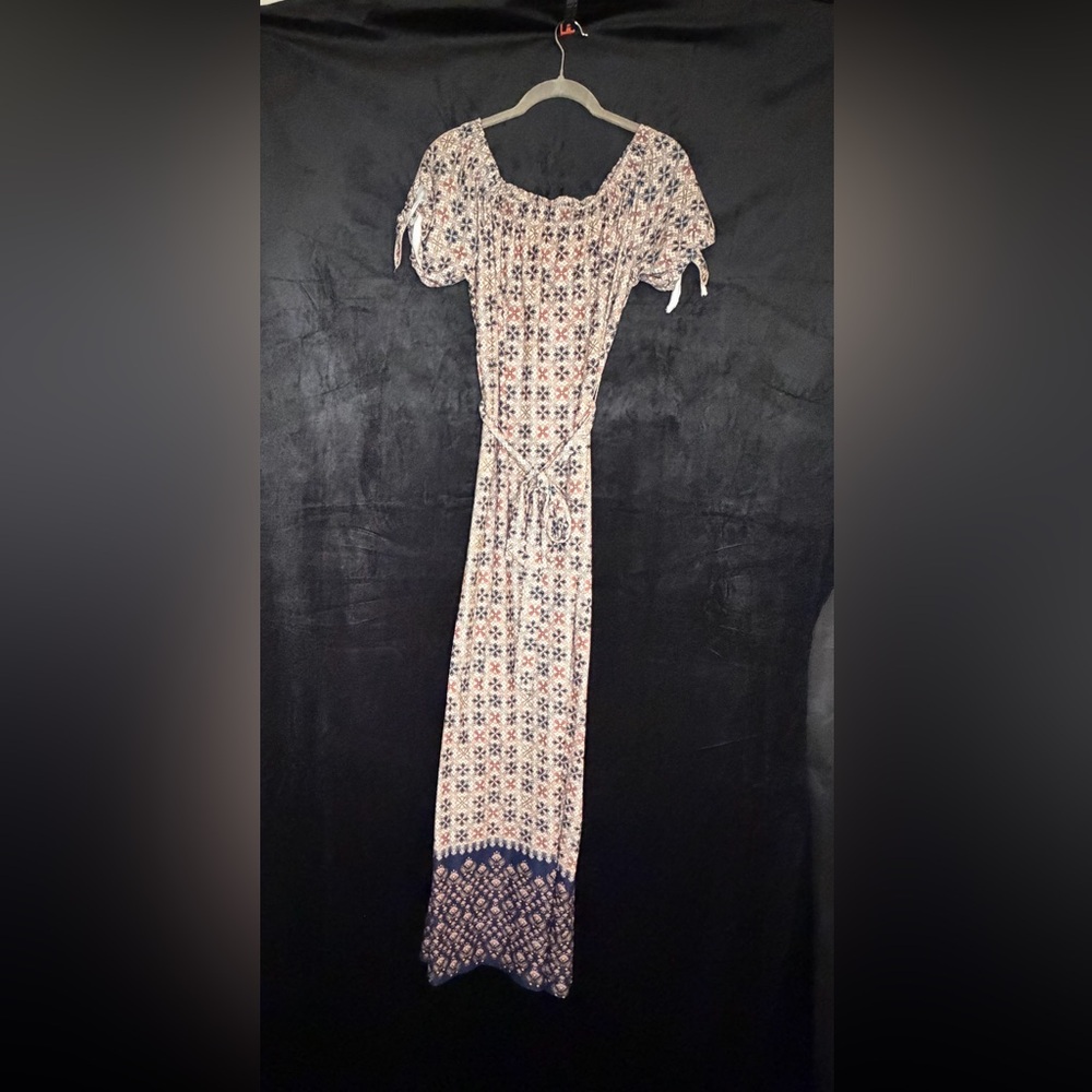 Allison Brittney Floral Print Maxi Dress in Cream and Blue